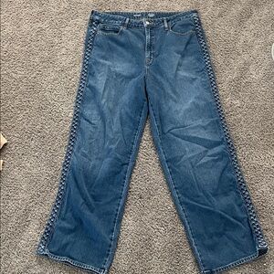Old Navy Women's Flare Jeans with Side Pattern
